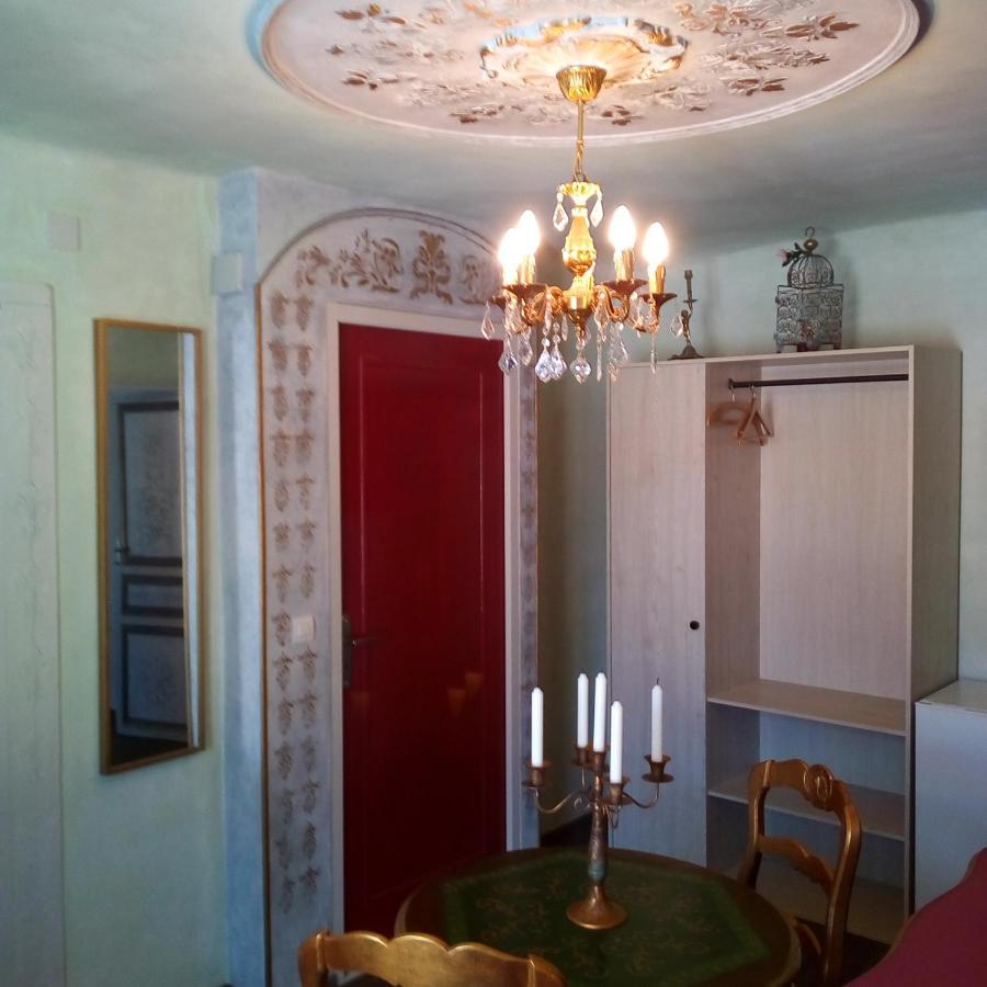 Appartement De Ville Medievale Vinca Εξωτερικό φωτογραφία